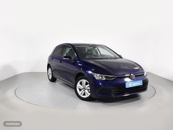 Azul Usado 2023 VW Golf VIII Life Berlina | 23.700 € (Precio justo)