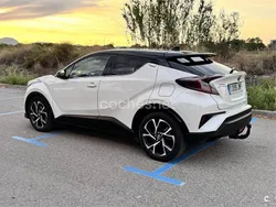 Blanco Usado 2017 Toyota C-HR Plus SUV | 19.000 € (Un poco caro)