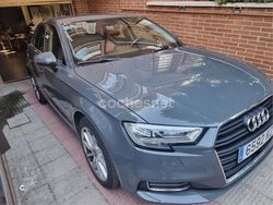 Gris / plata Usado 2019 Audi A3 Sportback g-tron Design Berlina | 17.300 €