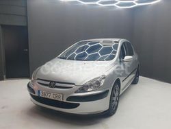 Gris / plata Usado 2004 Peugeot 307 Berlina | 2490 € (Precio justo)