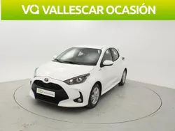 Blanco Usado 2021 Toyota Yaris Hybrid Active Berlina | 18.900 € (Precio justo)