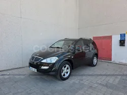 Negro Usado 2009 Ssangyong Kyron SUV | 4999 € (Precio justo)