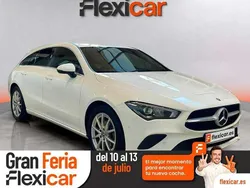 Blanco Usado 2020 Mercedes CLA200 Shooting Brake Familiar | 21.490 € (Buen precio)