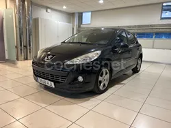 Negro Usado 2012 Peugeot 207 Active Berlina | 6490 € (Un poco caro)