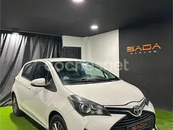 Blanco Usado 2015 Toyota Yaris Active Berlina | 10.900 € (Precio justo)