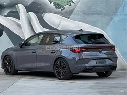 Gris / plata Usado 2021 Cupra Leon Berlina | 33.900 € (Precio justo)