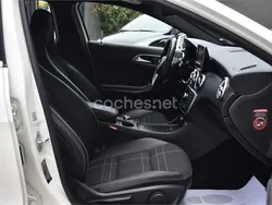 Blanco Usado 2013 Mercedes A180 AMG line Berlina | 12.400 € (Buen precio)