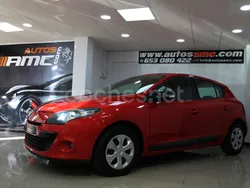 Rojo Usado 2012 Renault Mégane III Business Berlina | 6800 € (Precio justo)