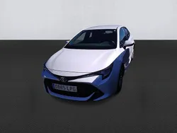 Blanco Usado 2021 Toyota Corolla Active Utilitario | 20.700 € (Un poco caro)