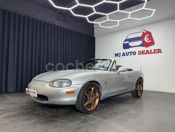 Gris / plata Usado 2000 Mazda MX5 Exclusive Descapotable | 9990 € (Caro)