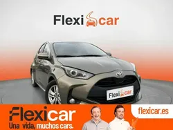 Gris Usado 2022 Toyota Yaris Edition Berlina | 17.990 € (Precio justo)
