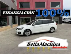 Amarillo Usado 2020 Peugeot 308 Style Familiar | 10.273 € (Precio justo)