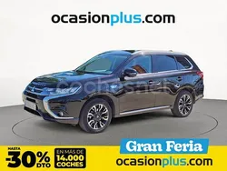Negro Usado 2017 Mitsubishi Outlander P-HEV SUV | 15.900 € (Precio justo)