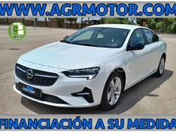 Blanco Usado 2021 Opel Insignia Business Berlina | 14.900 € (Precio justo)
