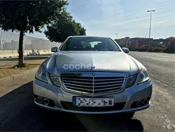 Gris / plata Usado 2011 Mercedes E220 Elegance Berlina | 11.100 € (Super precio)
