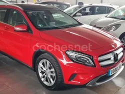 Rojo Usado 2017 Mercedes GLA200 SUV | 14.200 € (Precio justo)