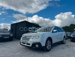 Blanco Usado 2013 Subaru Outback SUV | 11.900 € (Caro)