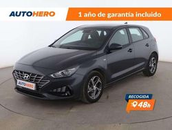 Gris Usado 2024 Hyundai i30 Berlina | 17.999 €