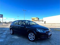 Negro Usado 2004 Opel Astra Cosmo Berlina | 4000 € (Caro)