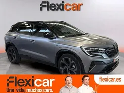 Gris Usado 2022 Renault Austral Techno SUV | 32.490 € (Un poco caro)