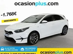 Blanco Usado 2023 Kia Ceed Utilitario | 17.455 € (Precio justo)