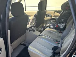 Negro Usado 2006 Renault Scénic II Expression Monovolumen | 1500 € (Super precio)