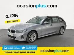 Gris Usado 2023 BMW 318 Familiar | 29.890 € (Precio justo)