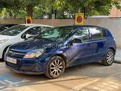 Azul Usado 2005 Opel Astra Cosmo Berlina | 3000 € (Precio justo)