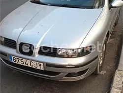 Gris / plata Usado 2003 Seat Leon Berlina | 2300 € (Super precio)