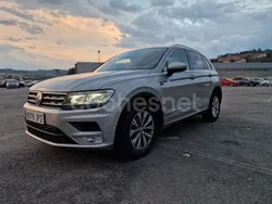 Gris / plata Usado 2016 VW Tiguan Advance SUV | 17.500 €