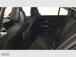 Negro Usado 2024 Mercedes C200 AMG line Berlina | 44.900 € (Precio justo)