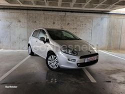 Gris / plata Usado 2015 Fiat Punto Pop Utilitario | 6490 € (Caro)
