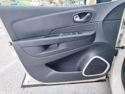 Blanco Usado 2019 Renault Captur Life SUV | 8900 € (Un poco caro)