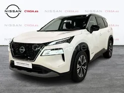 Lunar white + galaxy black metalizado Usado 2023 Nissan X-Trail N-Connecta SUV | 31.900 € (Precio justo)