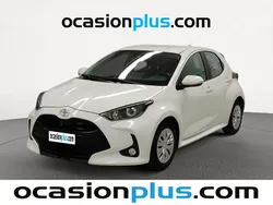 Blanco Usado 2023 Toyota Yaris Active Utilitario | 14.537 € (Precio justo)