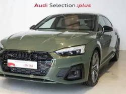 Verde Usado 2024 Audi A5 Sportback Ambiente | 52.990 € (Caro)
