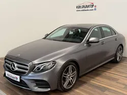 Gris / plata Usado 2019 Mercedes E220 Berlina | 28.500 € (Precio justo)