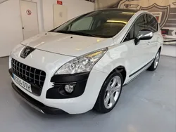 Blanco Usado 2009 Peugeot 3008 Premium Berlina | 7490 € (Caro)