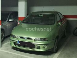 Verde Usado 2002 Fiat Marea Berlina | 1250 €