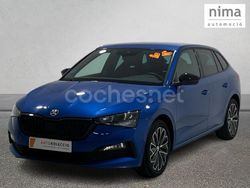 Azul Usado 2024 Skoda Scala Sport Utilitario | 22.751 € (Un poco caro)