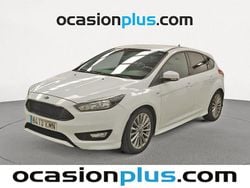 Blanco Usado 2018 Ford Focus ST-Line Utilitario | 9819 € (Precio justo)