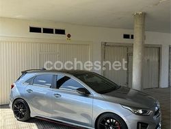 Gris / plata Usado 2019 Kia Ceed GT Berlina | 20.500 € (Un poco caro)