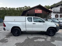 Blanco Usado 2019 Toyota HiLux Recogida | 27.999 € (Un poco caro)