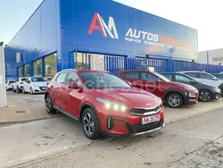 Rojo Usado 2022 Kia XCeed SUV | 17.950 € (Buen precio)