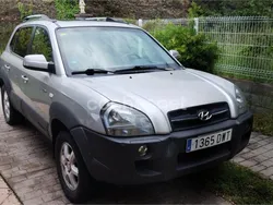 Gris / plata Usado 2006 Hyundai Tucson Style SUV | 5500 €