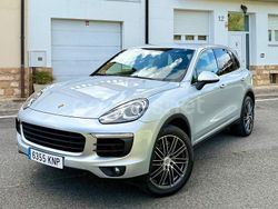 Gris / plata Usado 2017 Porsche Cayenne SUV | 26.900 €