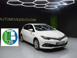 Toyota Auris Hybrid