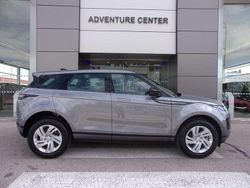 Gris Nuevo 2025 Land Rover Range Rover evoque S SUV | 53.600 € (Precio justo)