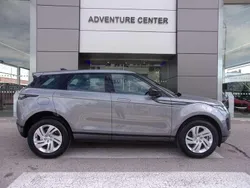 Gris Nuevo 2025 Land Rover Range Rover evoque S SUV | 53.600 € (Precio justo)