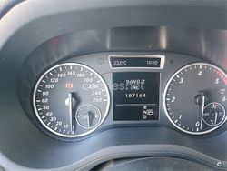 Gris / plata Usado 2015 Mercedes B180 Monovolumen | 12.000 € (Precio justo)